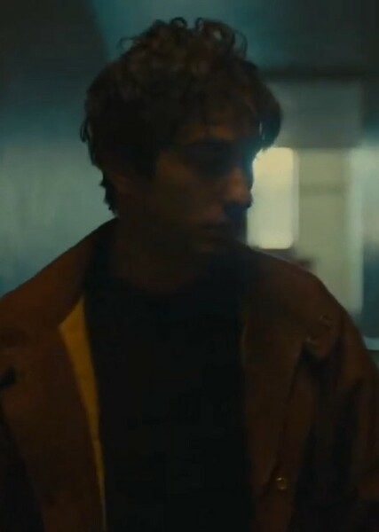Alex Wolff photo