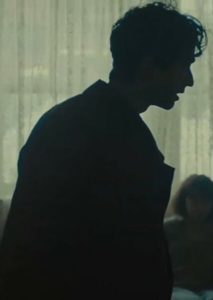 Alex Wolff photo