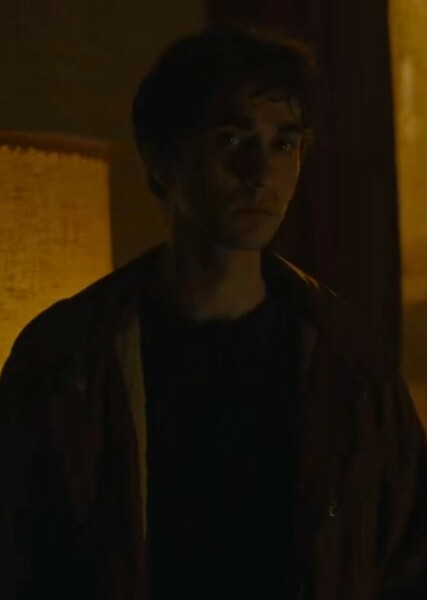 Alex Wolff photo