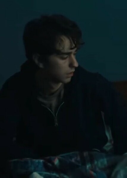 Alex Wolff photo