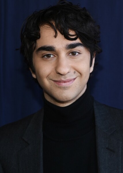 Alex Wolff photo