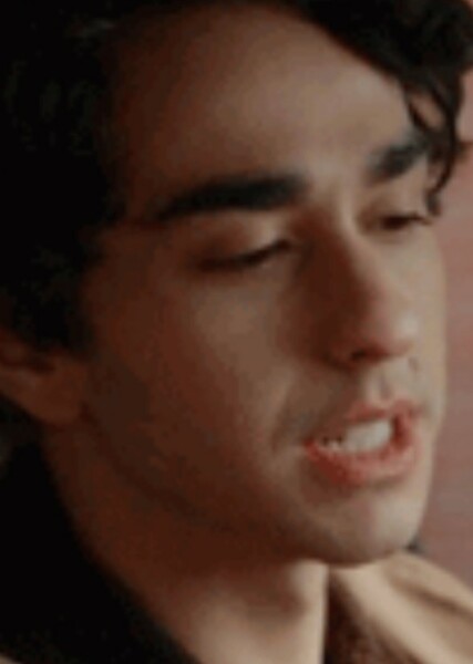 Alex Wolff photo
