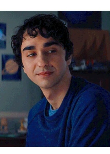 Alex Wolff photo
