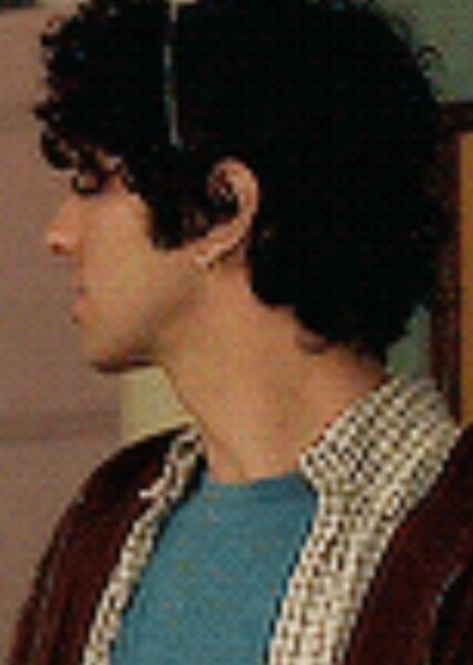 Alex Wolff photo