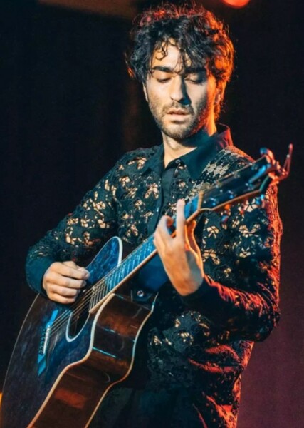 Alex Wolff photo