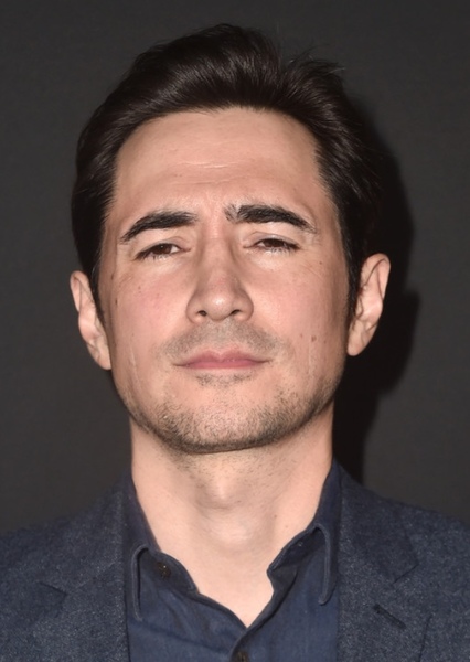 Alex Wyndham