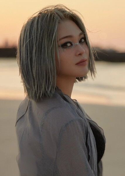 AleXa (Alexaundra Christine Schneiderman) photo
