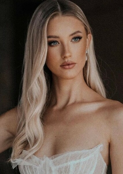 Alexa Bashan photo