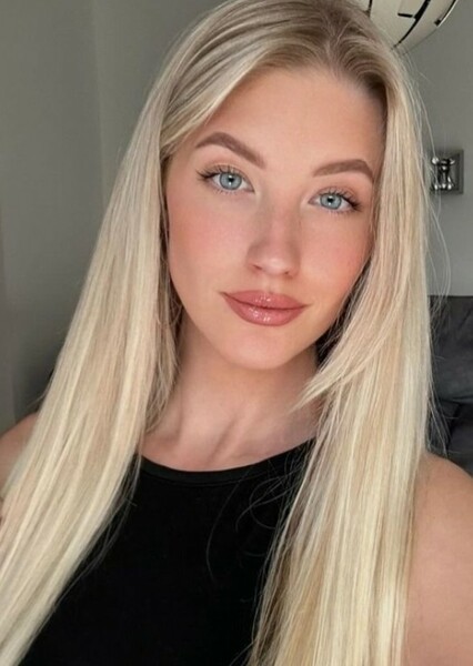 Alexa Bashan photo