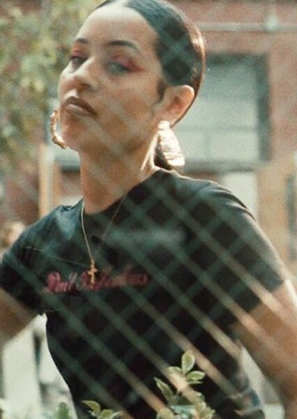 Alexa Demie photo