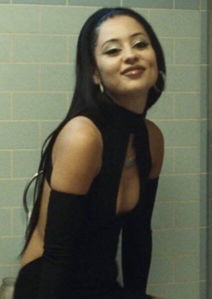 Alexa Demie