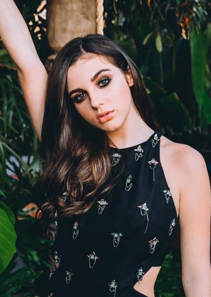 Alexa Nisenson