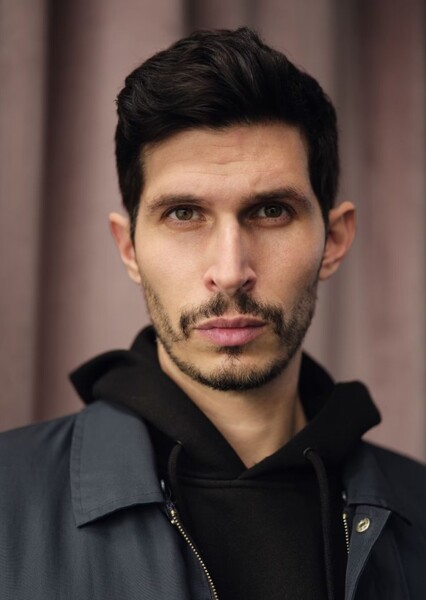 Alexander Devrient photo