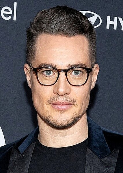 Alexander Dreymon photo