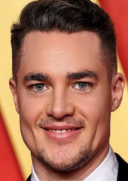 Alexander Dreymon photo