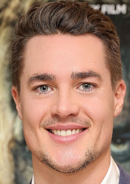 Alexander Dreymon photo
