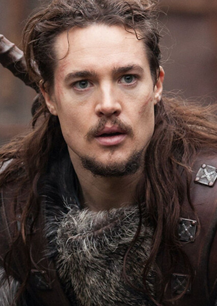 Alexander Dreymon photo