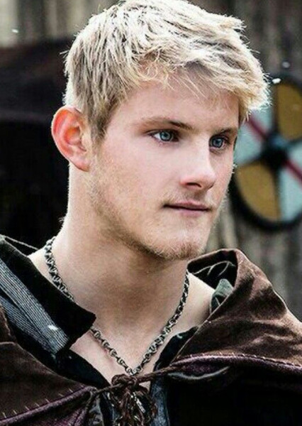 Alexander Ludwig photo