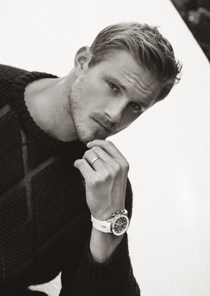 Alexander Ludwig photo