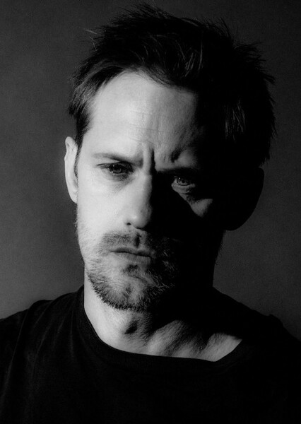 Alexander Skarsgård photo