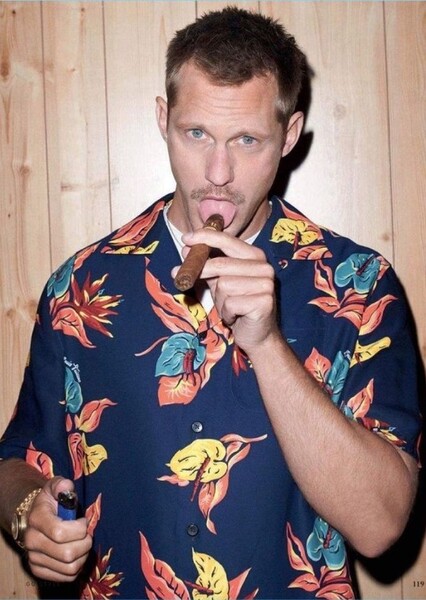 Alexander Skarsgård photo