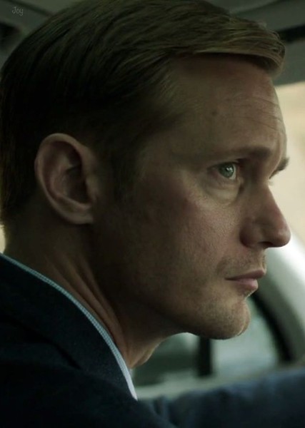 Alexander Skarsgård photo