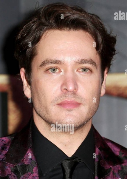 Alexander Vlahos photo