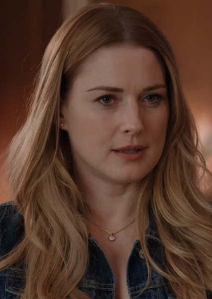 Alexandra Breckenridge