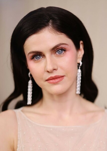 Alexandra Daddario