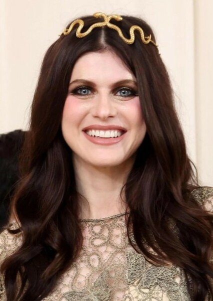 Alexandra Daddario photo