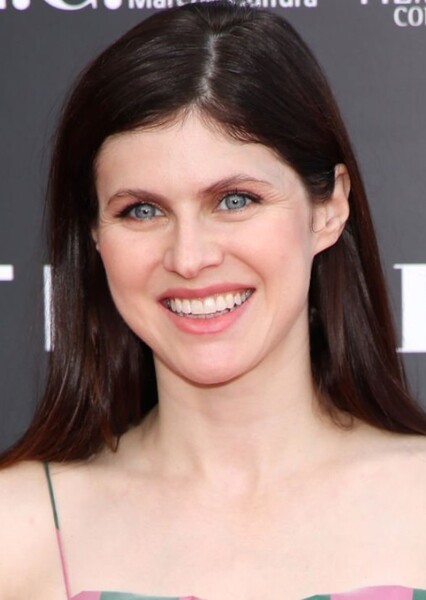 Alexandra Daddario photo