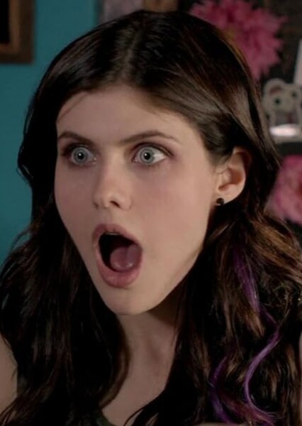 Alexandra Daddario photo