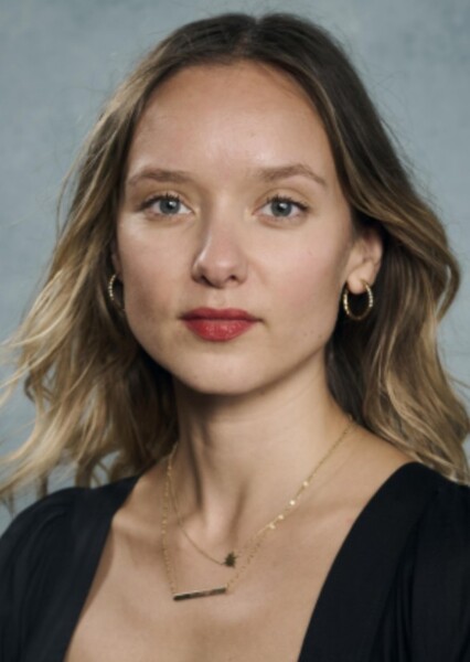 Alexandra Dowling