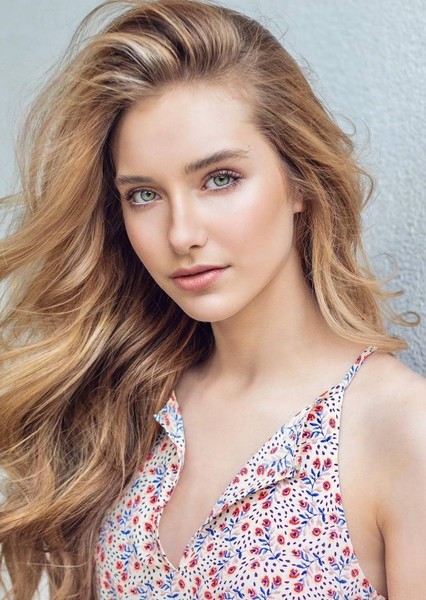 Alexandra Lenarchyk photo