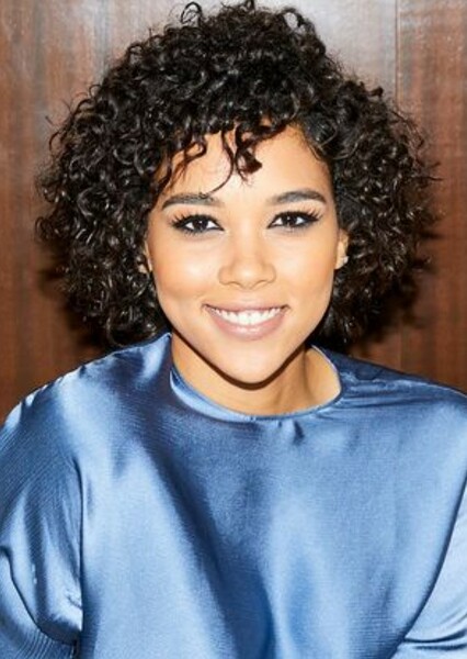 Alexandra Shipp photo
