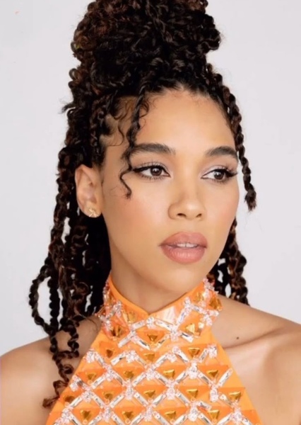 Alexandra Shipp