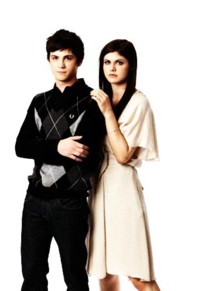 Alexandria Daddario and Logan Lerman photo