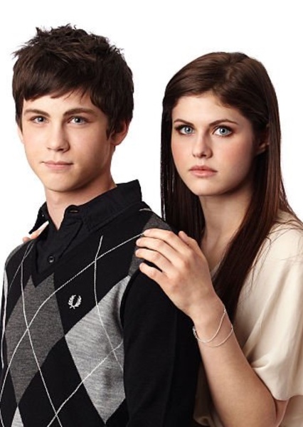 Alexandria Daddario and Logan Lerman photo
