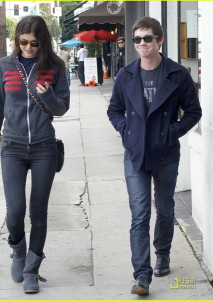 Alexandria Daddario and Logan Lerman photo