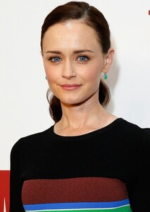 Alexis Bledel
