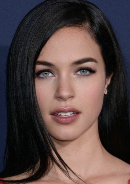 Alexis Knapp photo