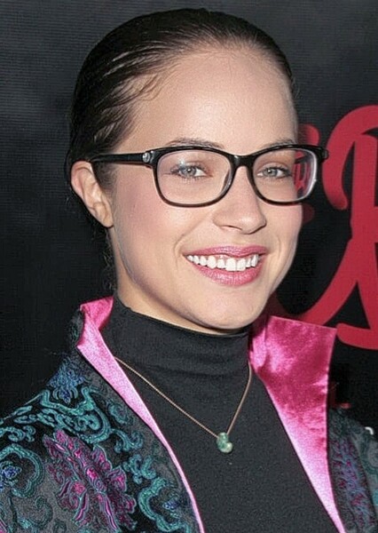 Alexis Knapp photo