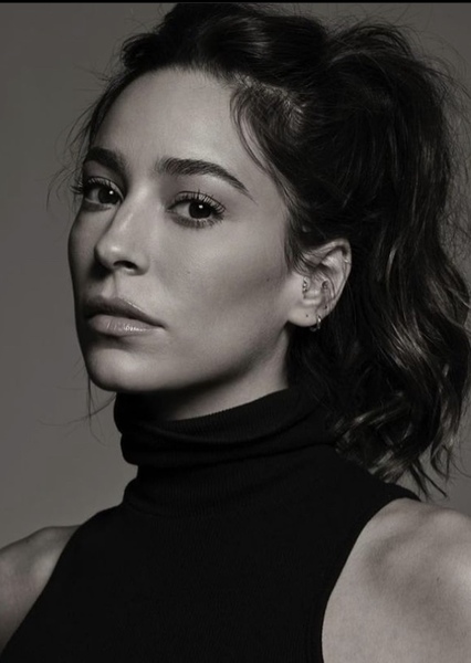 Alexxis Lemire photo