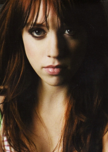 Alexz Johnson photo