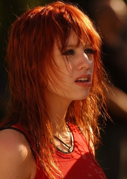 Alexz Johnson photo