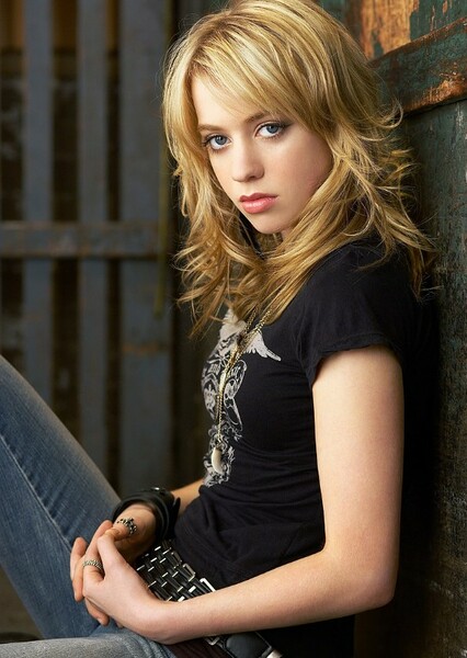 Alexz Johnson photo
