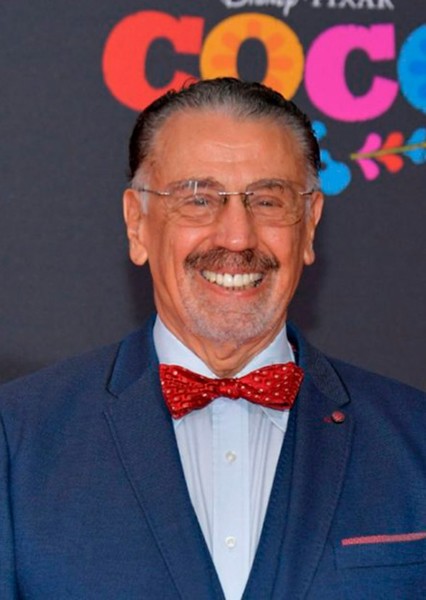 Alfonso Arau photo