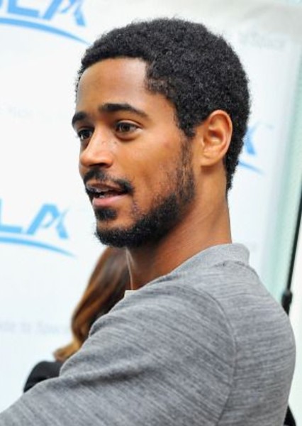 Alfred Enoch photo