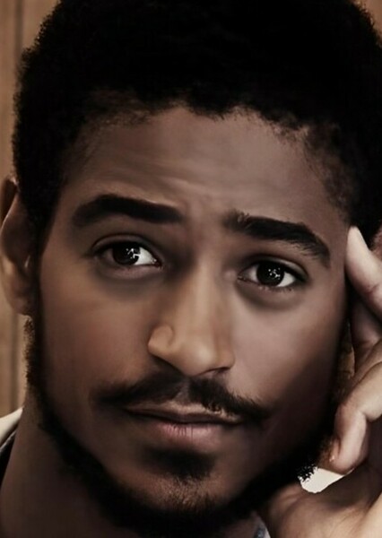Alfred Enoch photo