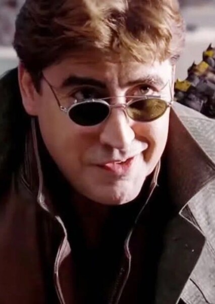 Alfred Molina